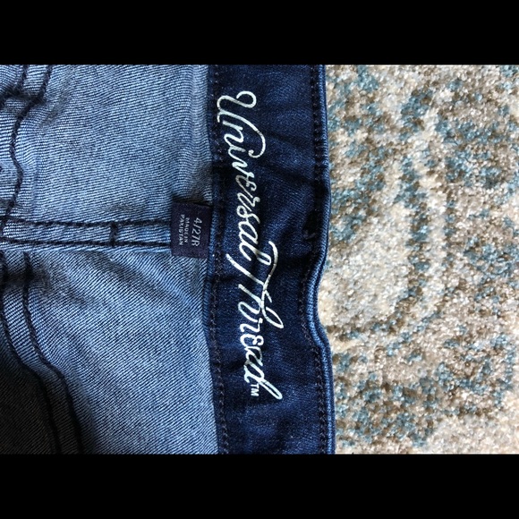 Universal Thread (Target) - Picture 5 of 6